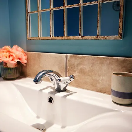 Boutique Fisherman's In Old Town Nyaraló Scarborough